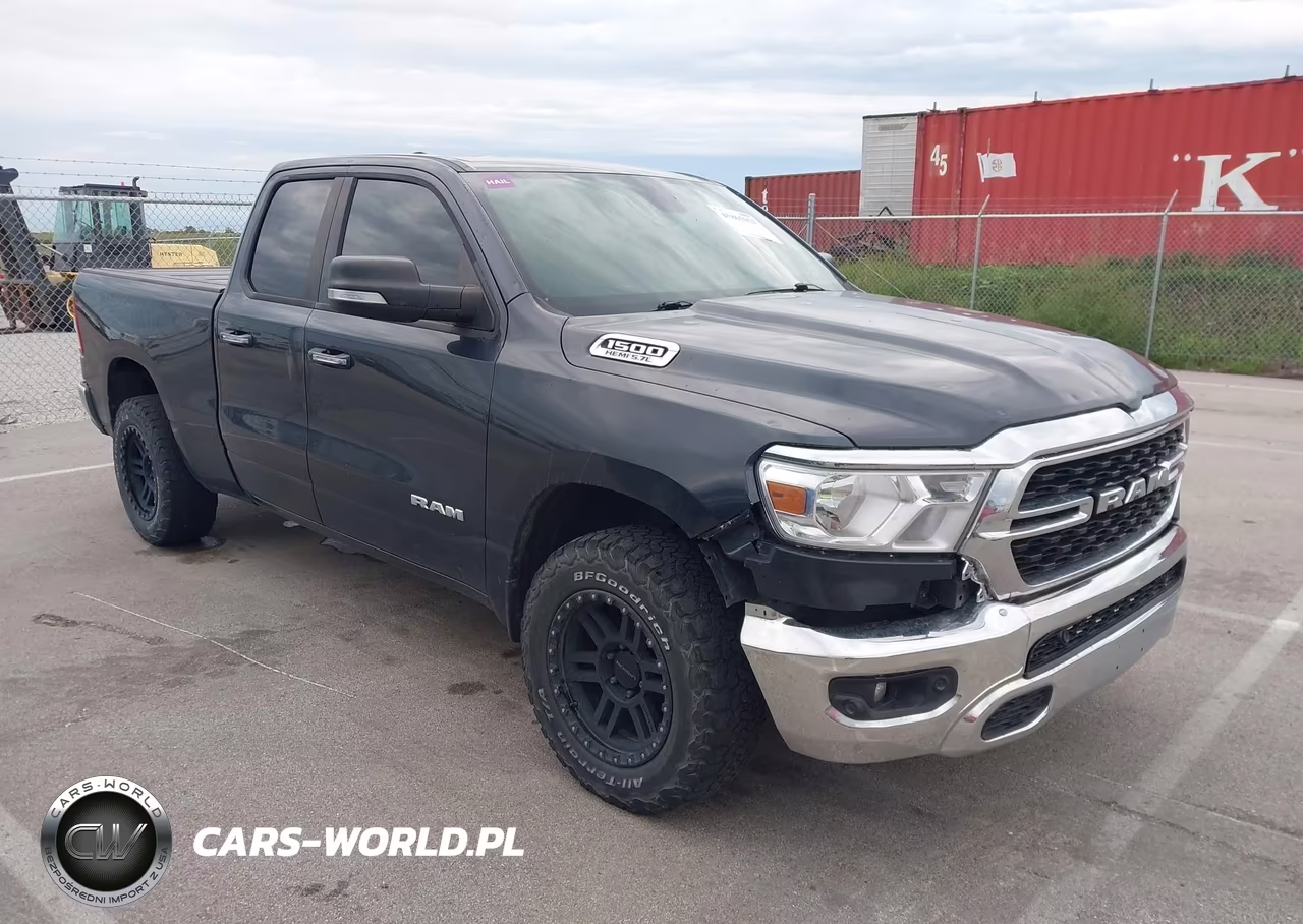 2020 Ram 1500 Big Horn 4X4 6'4 Box VIN:1C6SRFBT1LN198451 - 1