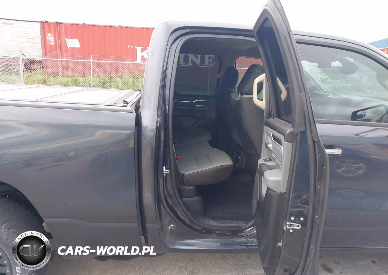 2020 Ram 1500 Big Horn 4X4 6'4 Box VIN:1C6SRFBT1LN198451 - 8