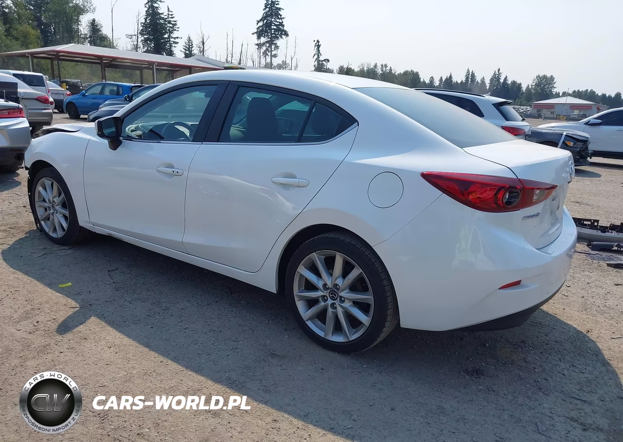 2017 Mazda Mazda3 Touring VIN:3MZBN1V77HM126495 - 3
