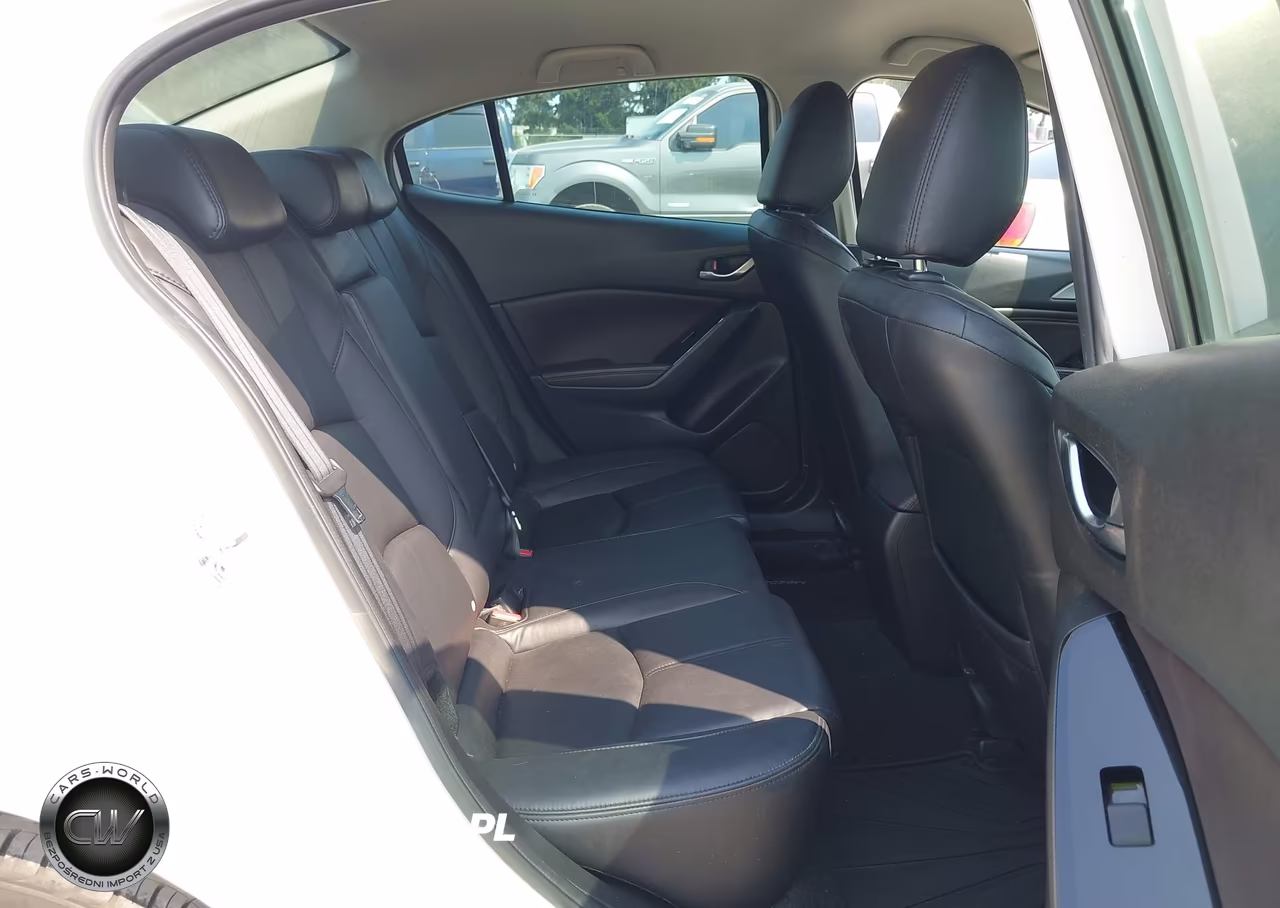 2017 Mazda Mazda3 Touring VIN:3MZBN1V77HM126495 - 8