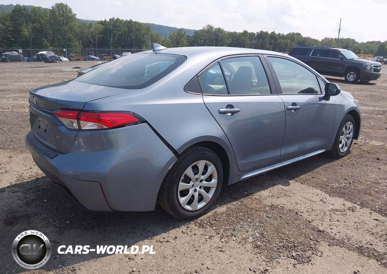 2026 Toyota Corolla Le VIN:5YFB4MDE4TP424043 - 4