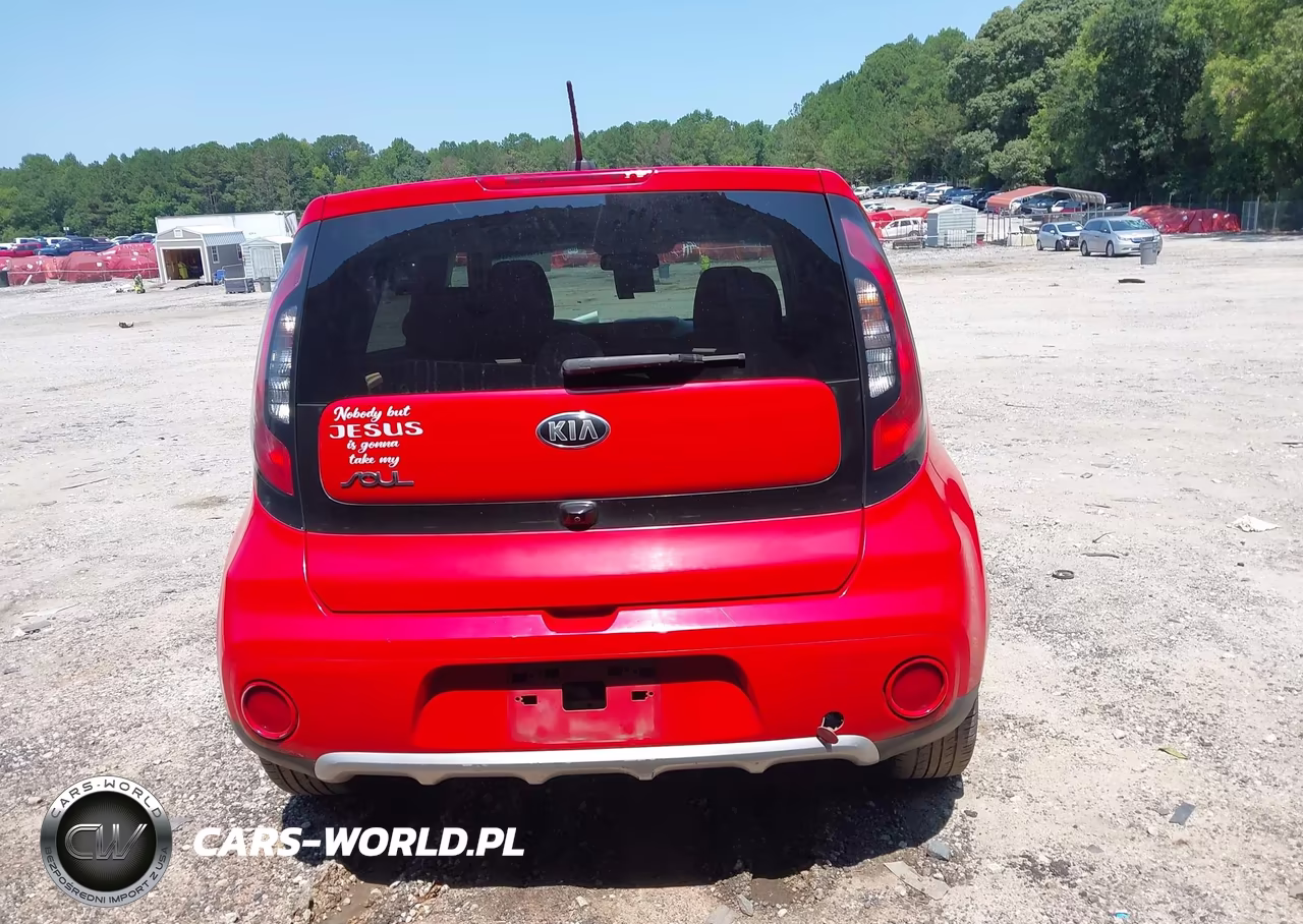 2018 Kia Soul + VIN:KNDJP3A5XJ7619984 - 16