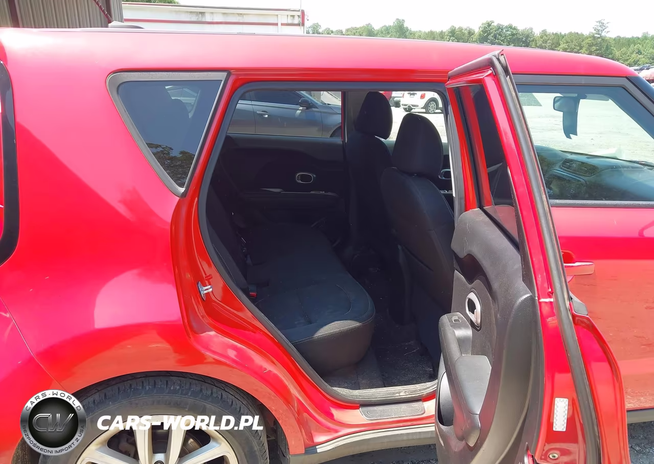 2018 Kia Soul + VIN:KNDJP3A5XJ7619984 - 8