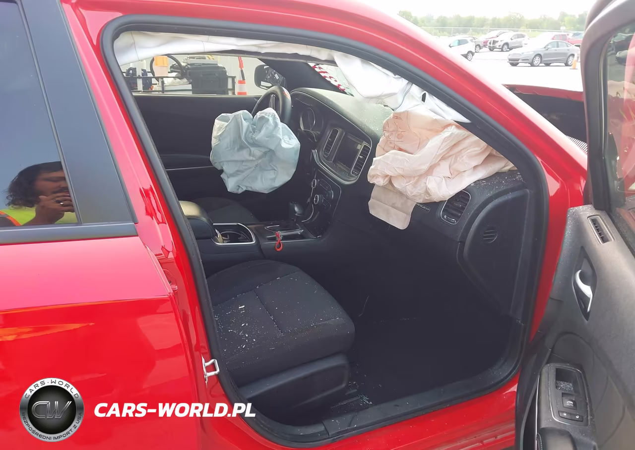 2019 Dodge Charger Sxt Rwd VIN:2C3CDXBG8KH728009 - 5