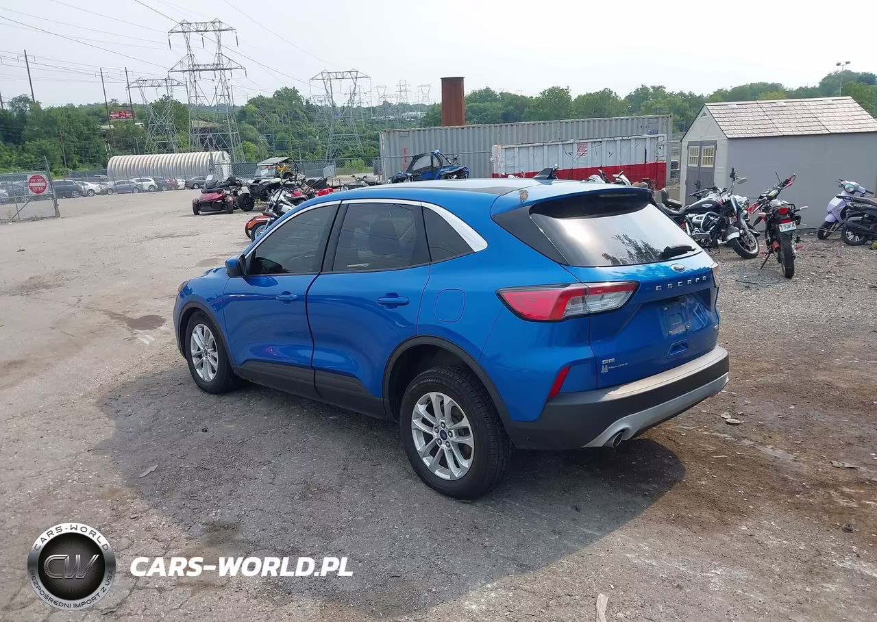 2020 Ford Escape Se VIN:1FMCU9G6XLUA66497 - 3