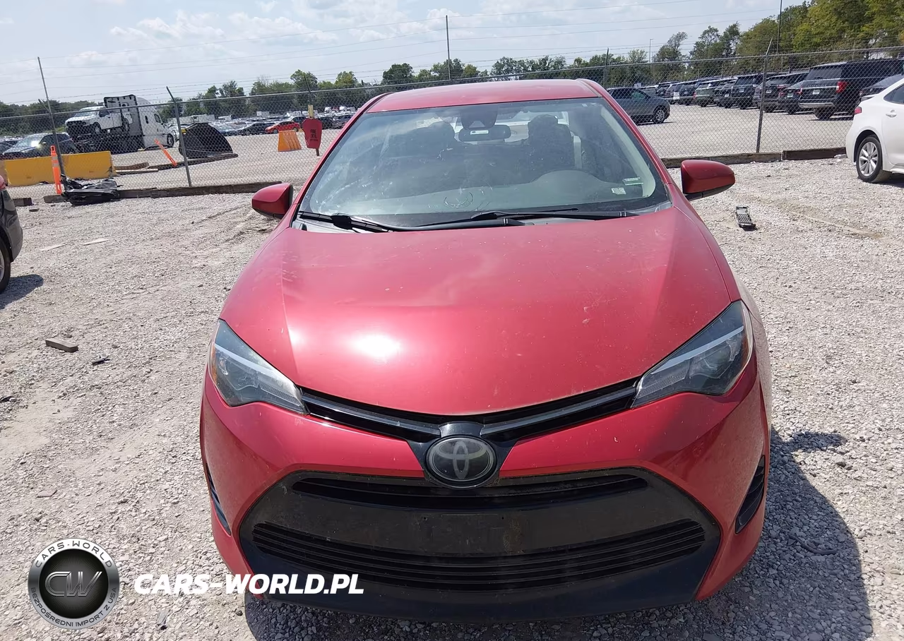 2017 Toyota Corolla Le VIN:5YFBURHE0HP571927 - 12