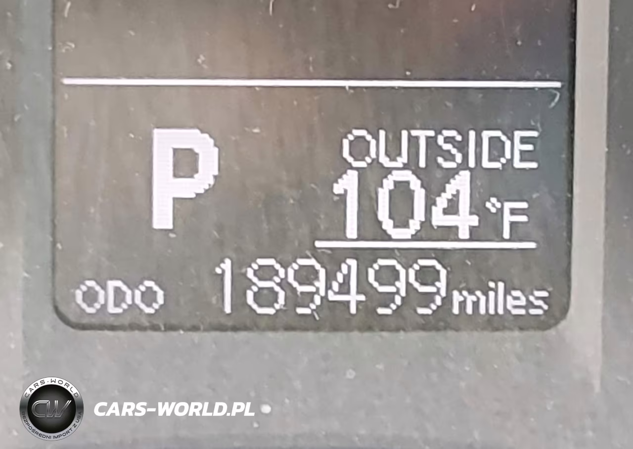 2017 Toyota Corolla Le VIN:5YFBURHE0HP571927 - 15
