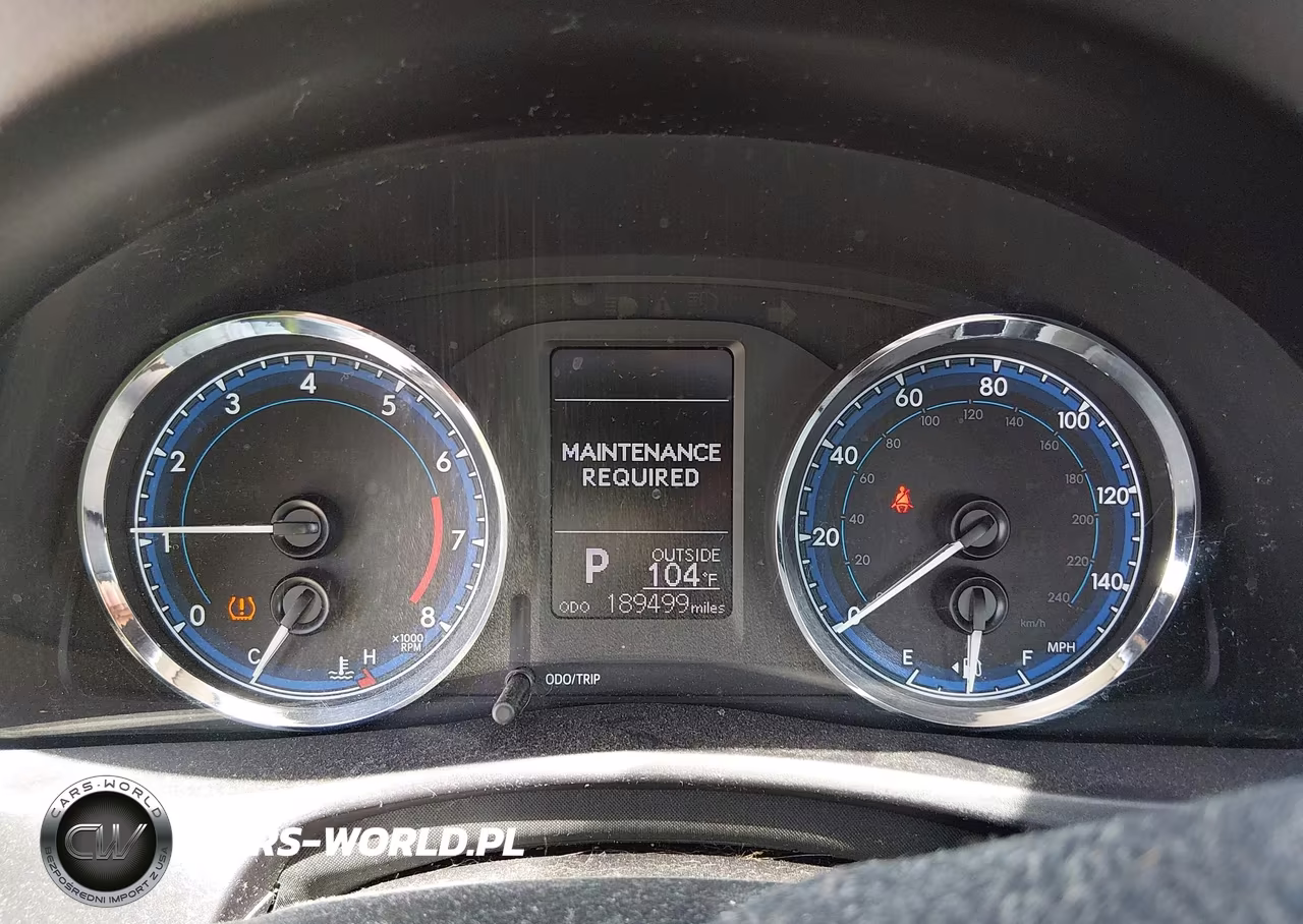 2017 Toyota Corolla Le VIN:5YFBURHE0HP571927 - 7