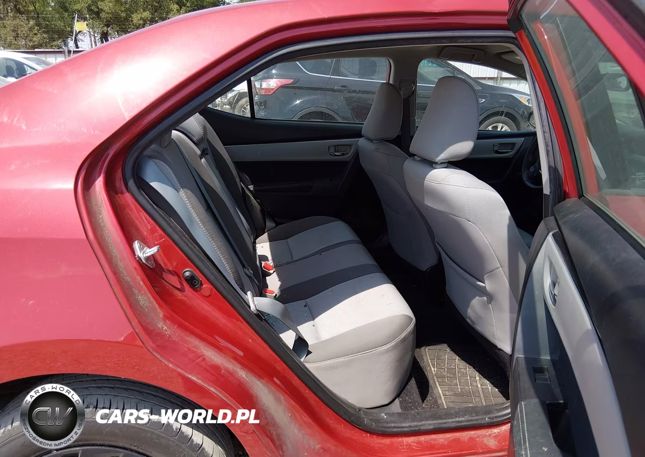 2017 Toyota Corolla Le VIN:5YFBURHE0HP571927 - 8