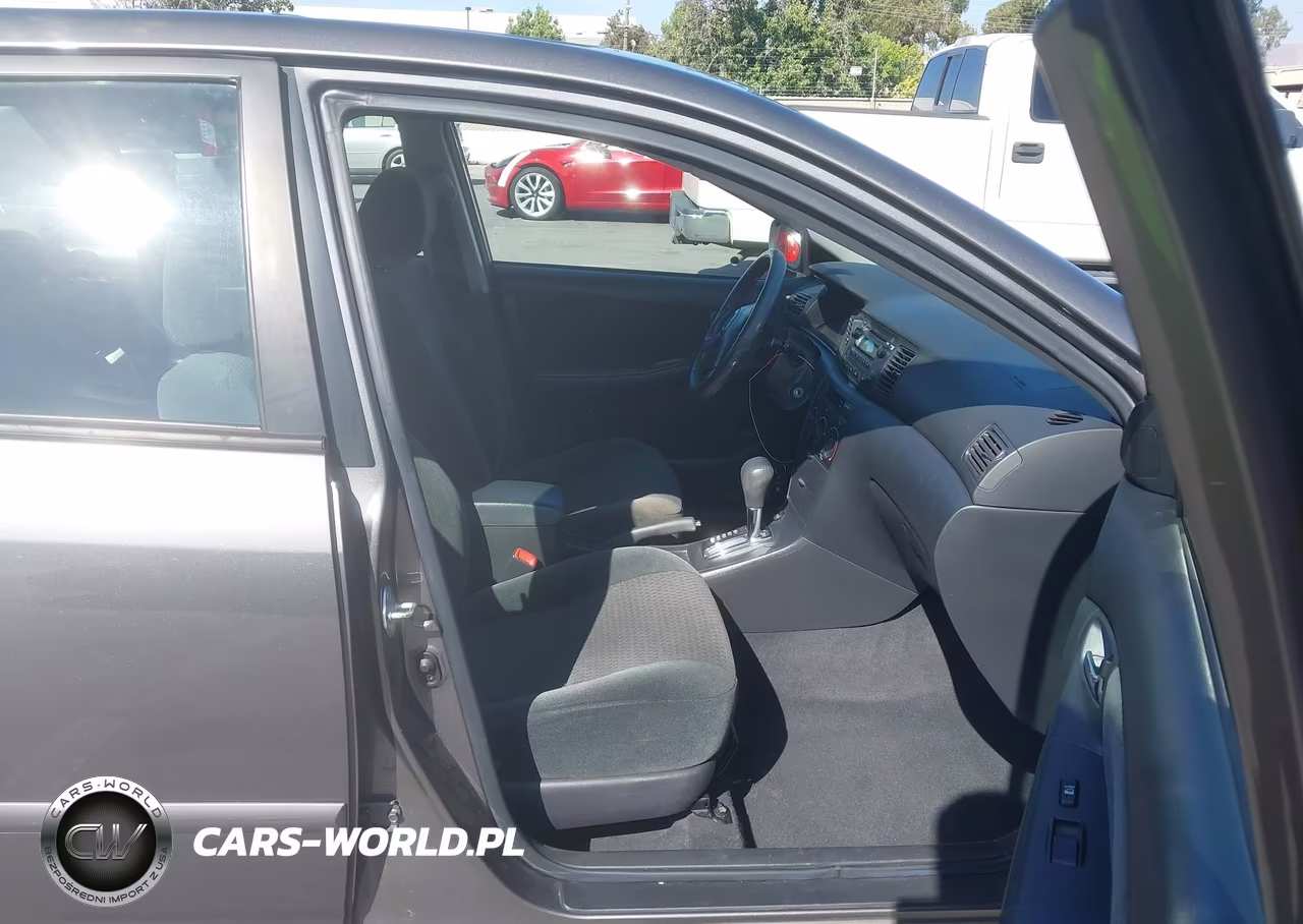 2007 Toyota Corolla S VIN:1NXBR32E17Z865941 - 5