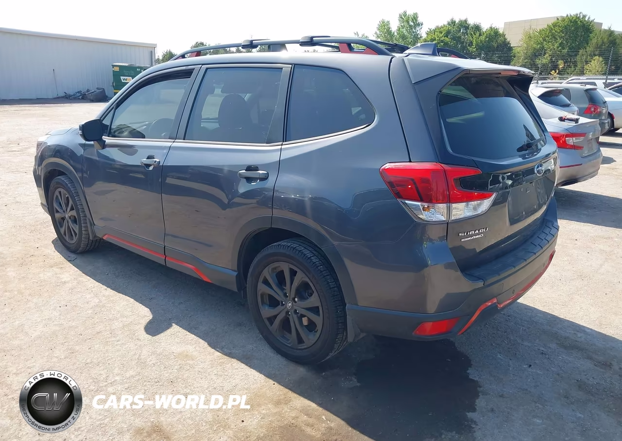 2020 Subaru Forester Sport VIN:JF2SKARC9LH558104 - 3