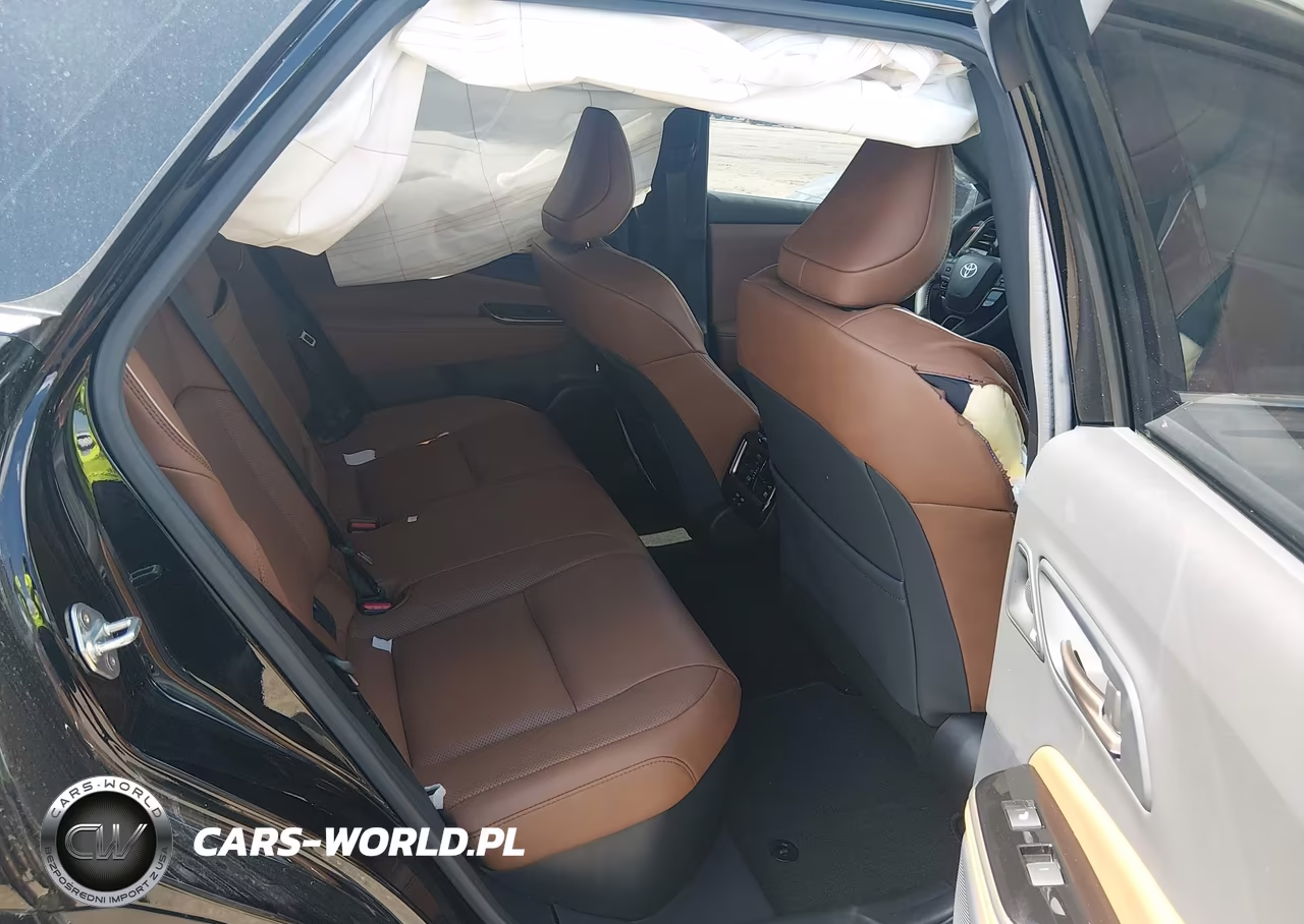 2025 Toyota Crown Signia Limited VIN:JTDACAAJ4S3025977 - 8