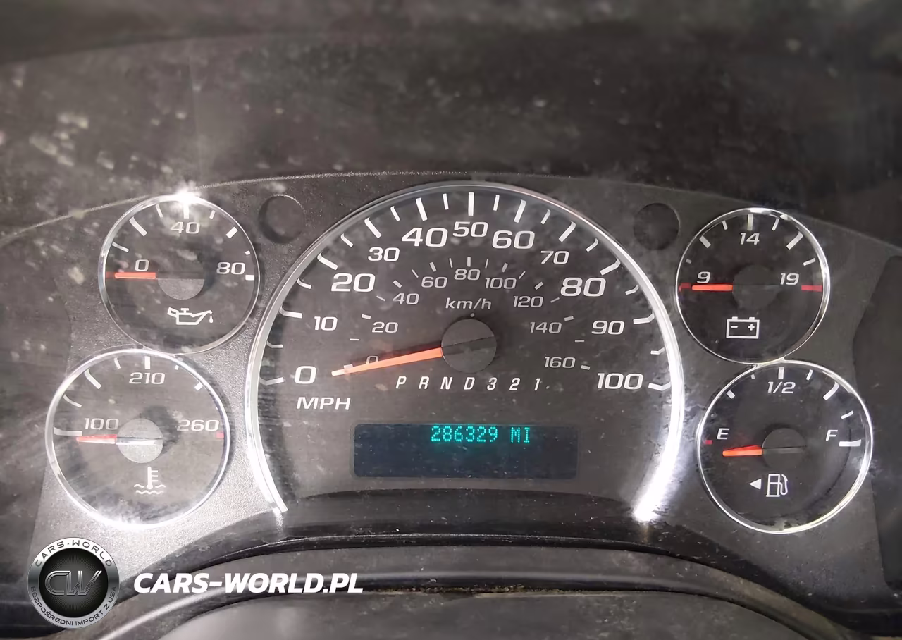 2008 Chevrolet Express Work Van VIN:1GCGG25C181166882 - 7
