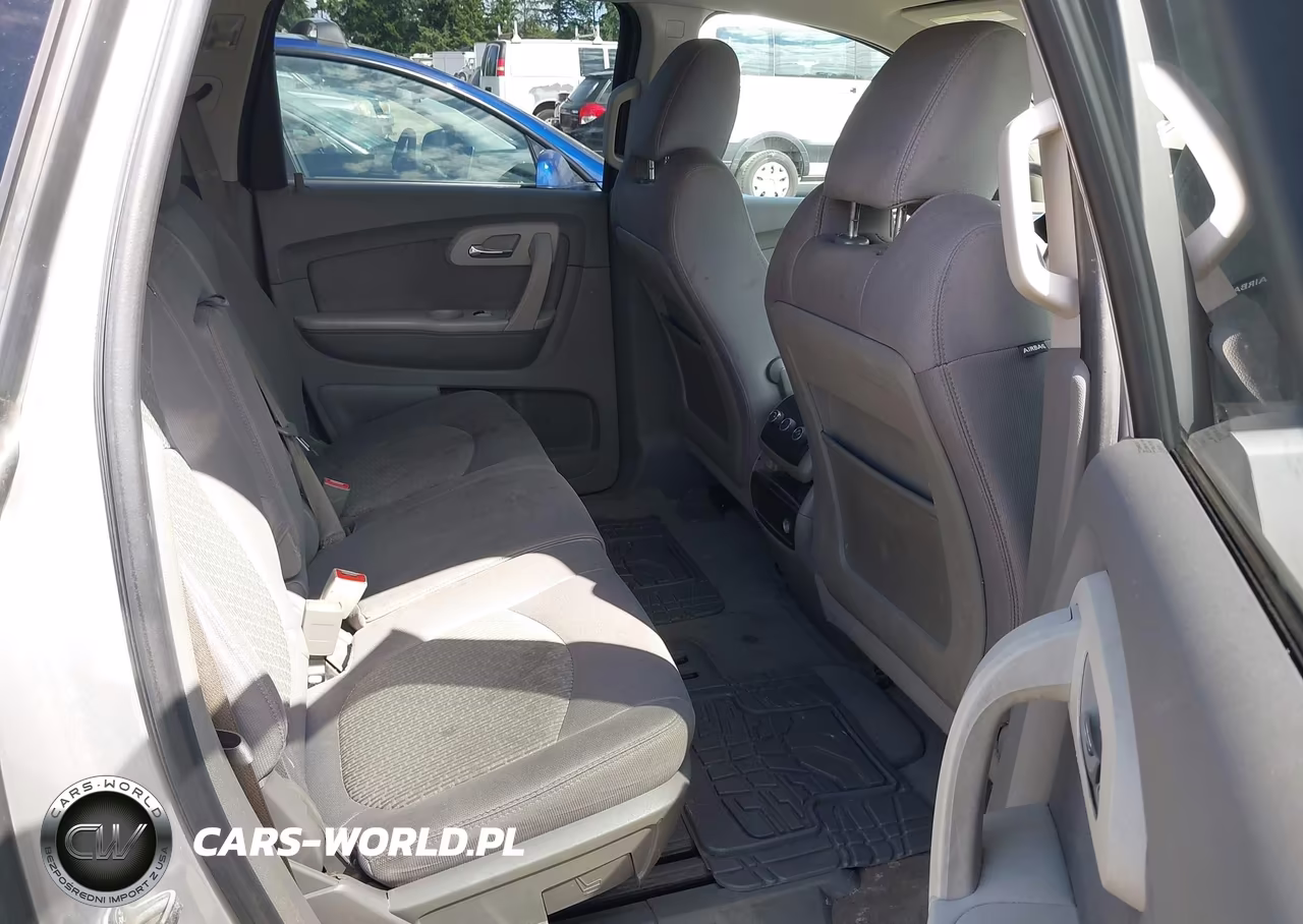 2010 Chevrolet Traverse Ls VIN:1GNLREED2AS155710 - 8