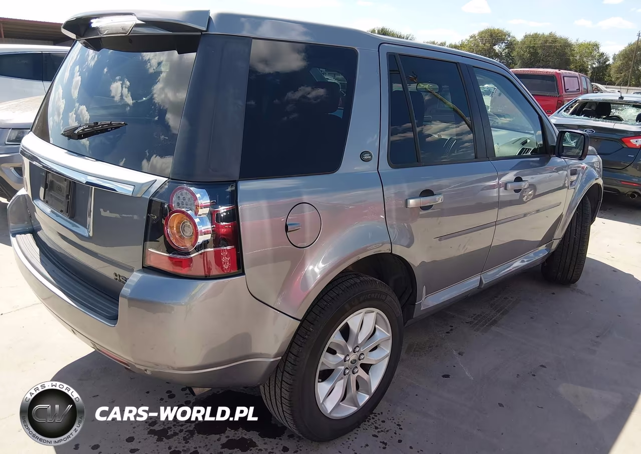 2013 Land Rover Lr2 VIN:SALFR2BG3DH336750 - 4
