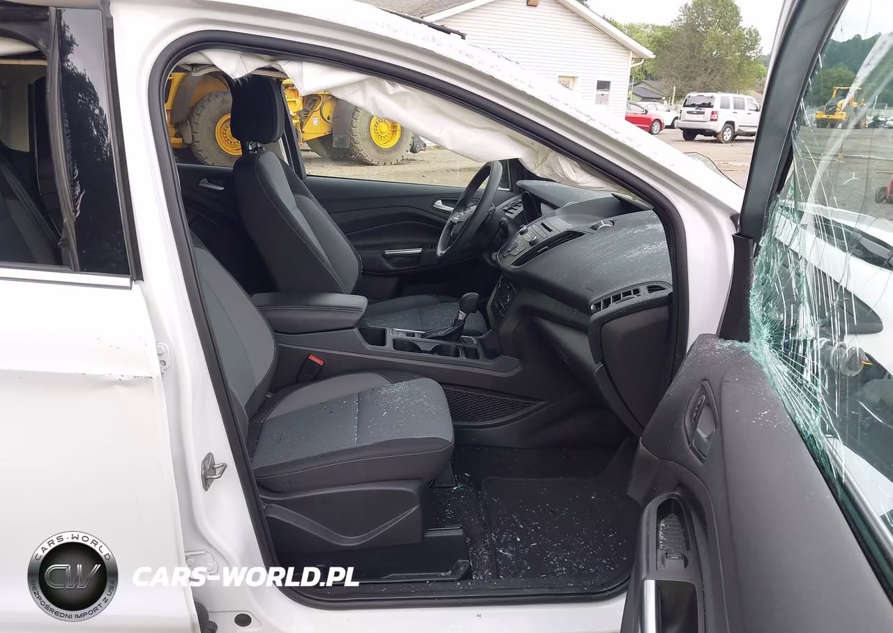 2017 Ford Escape Se VIN:1FMCU0GD2HUD85992 - 5