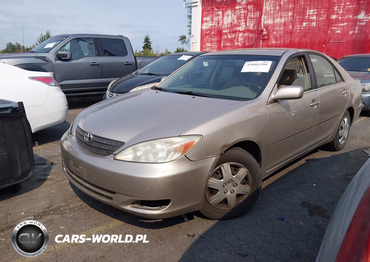 2003 Toyota Camry Le VIN:JTDBE32K830179256 - 2