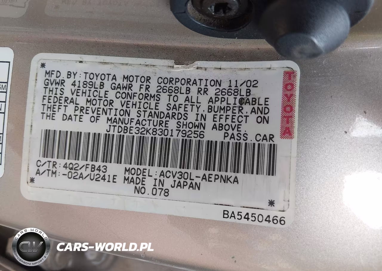 2003 Toyota Camry Le VIN:JTDBE32K830179256 - 9