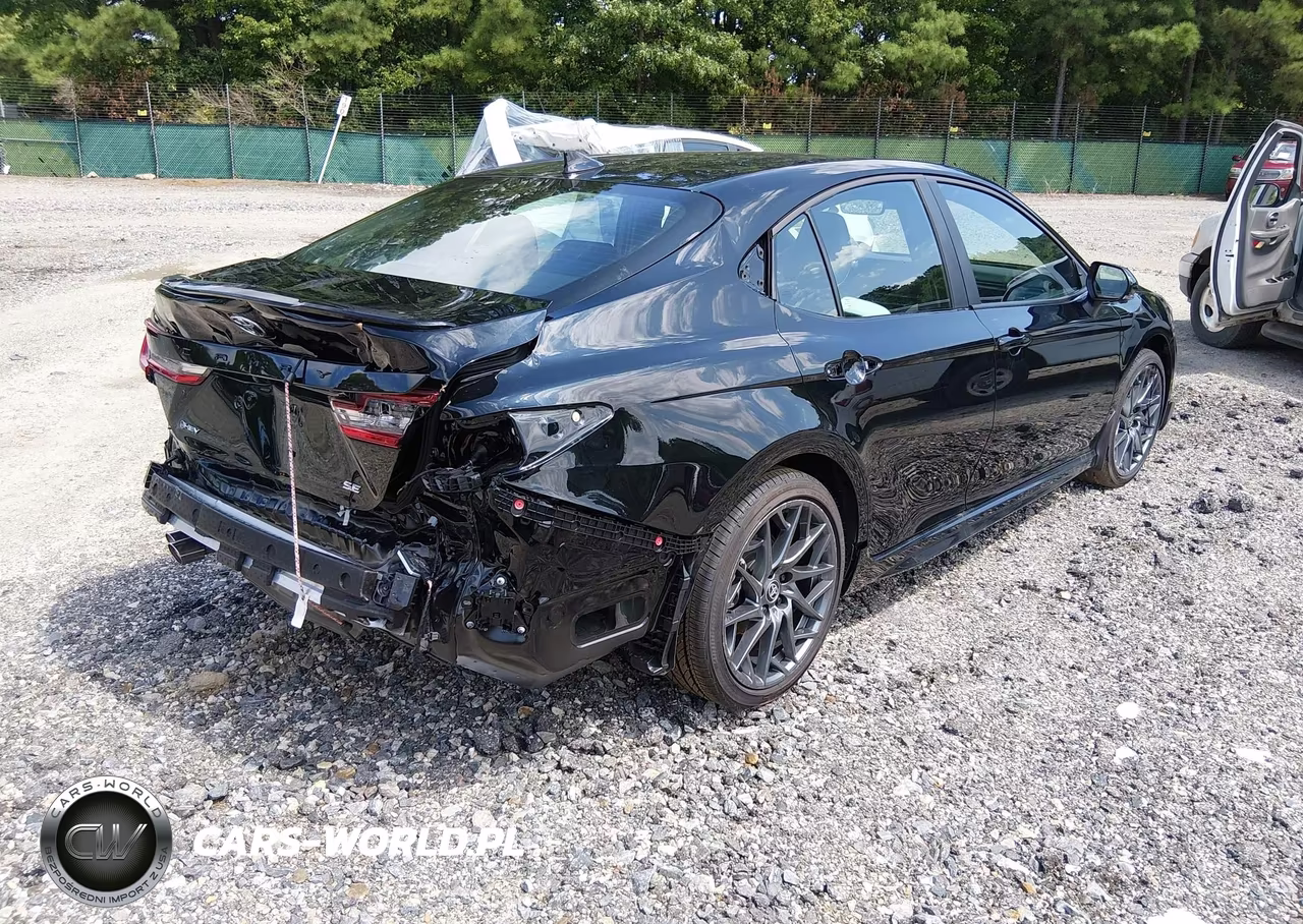 2026 Toyota Camry Se VIN:4T1DAACK4TU751029 - 4