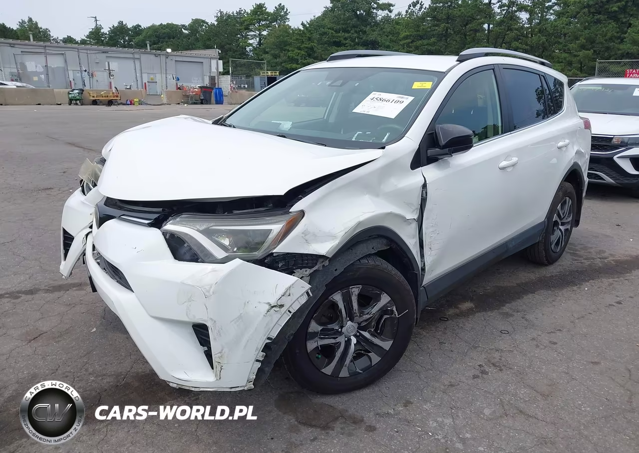 2017 Toyota Rav4 Le VIN:JTMBFREV4HJ115853 - 6