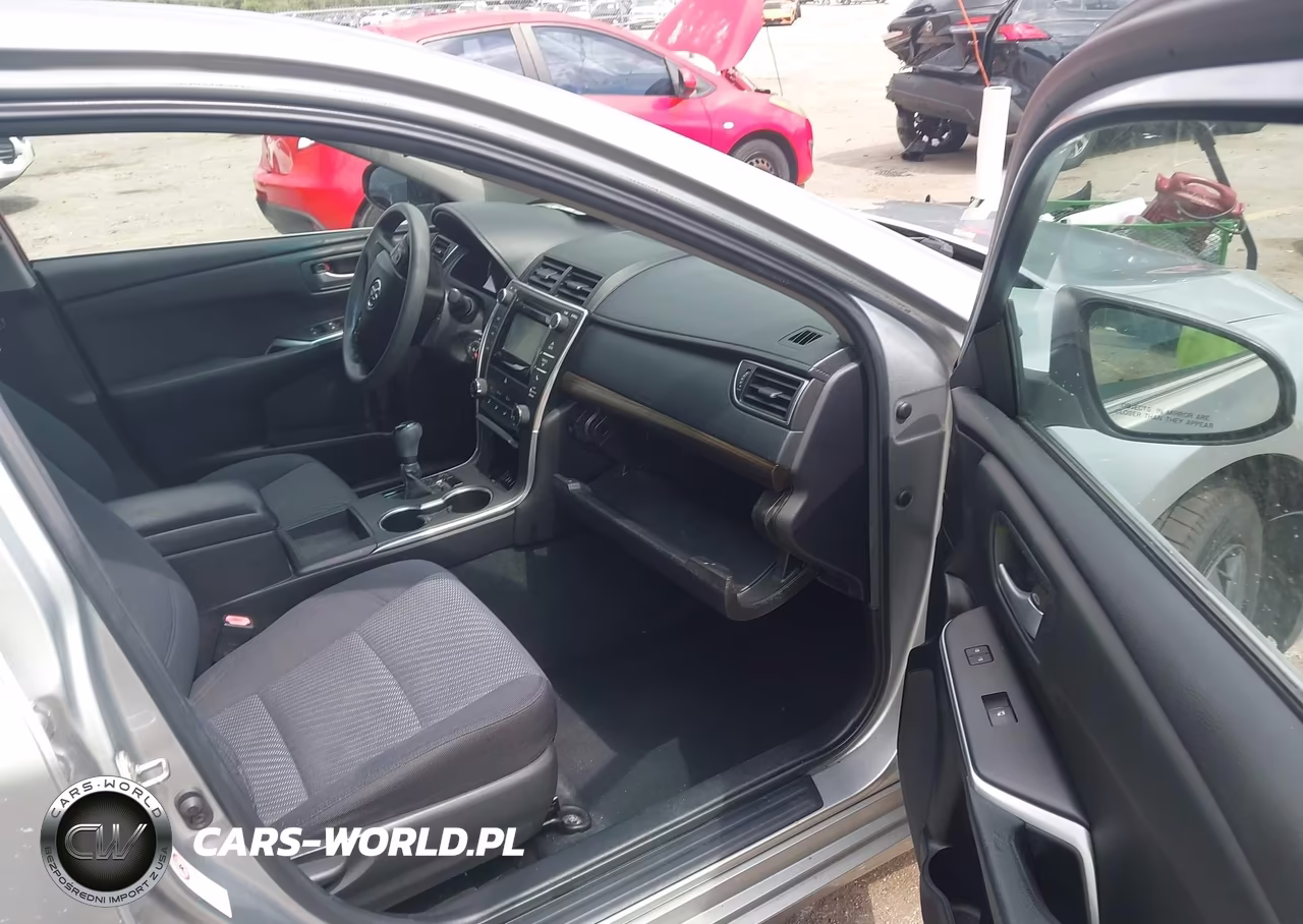 2015 Toyota Camry Le VIN:4T1BF1FK3FU497872 - 5