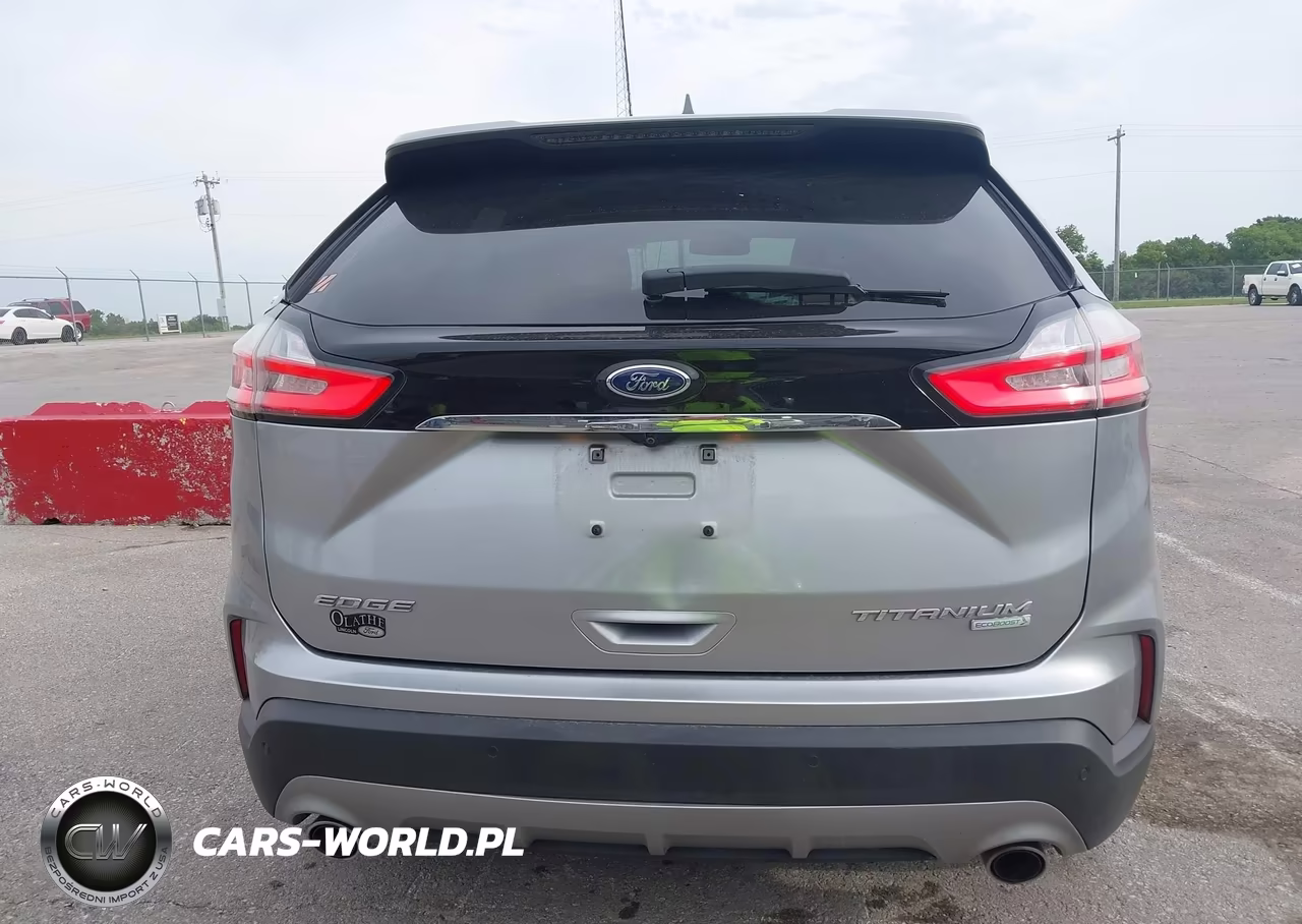 2020 Ford Edge Titanium VIN:2FMPK3K95LBA56679 - 17