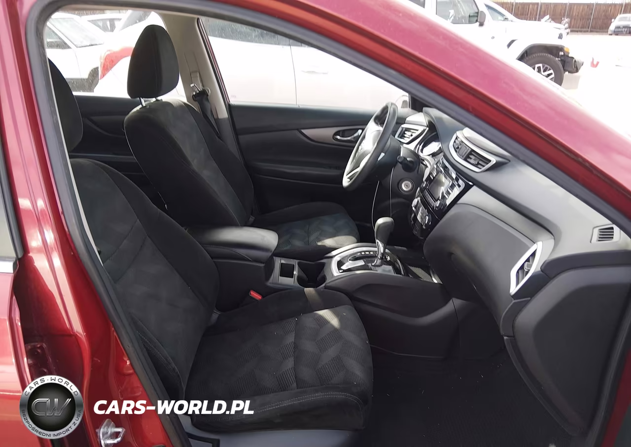 2014 Nissan Rogue S VIN:5N1AT2MV7EC837293 - 5