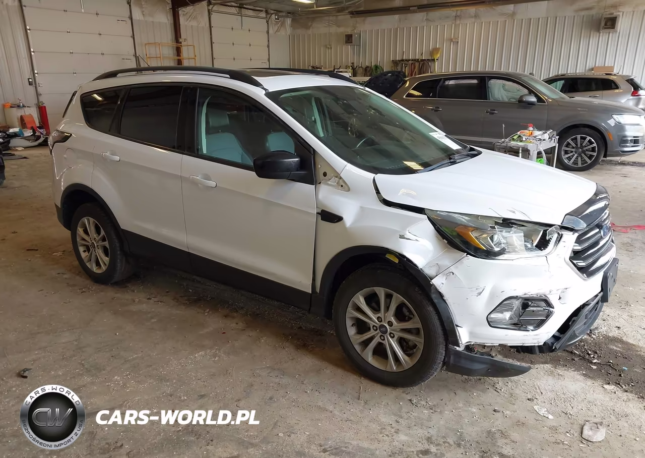 2017 Ford Escape Se VIN:1FMCU9G98HUD46582 - 1
