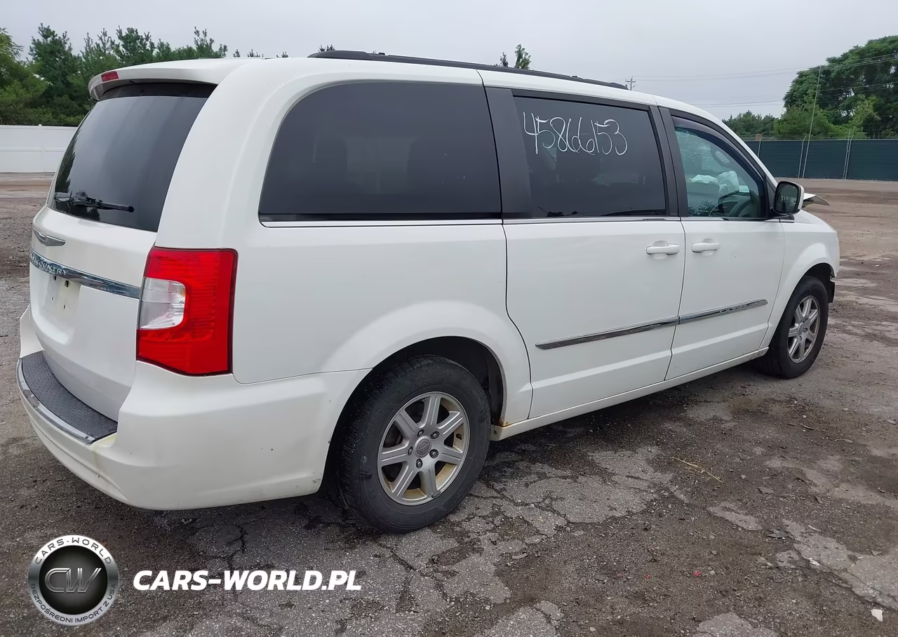 2012 Chrysler Town & Country Touring VIN:2C4RC1BG0CR136587 - 4