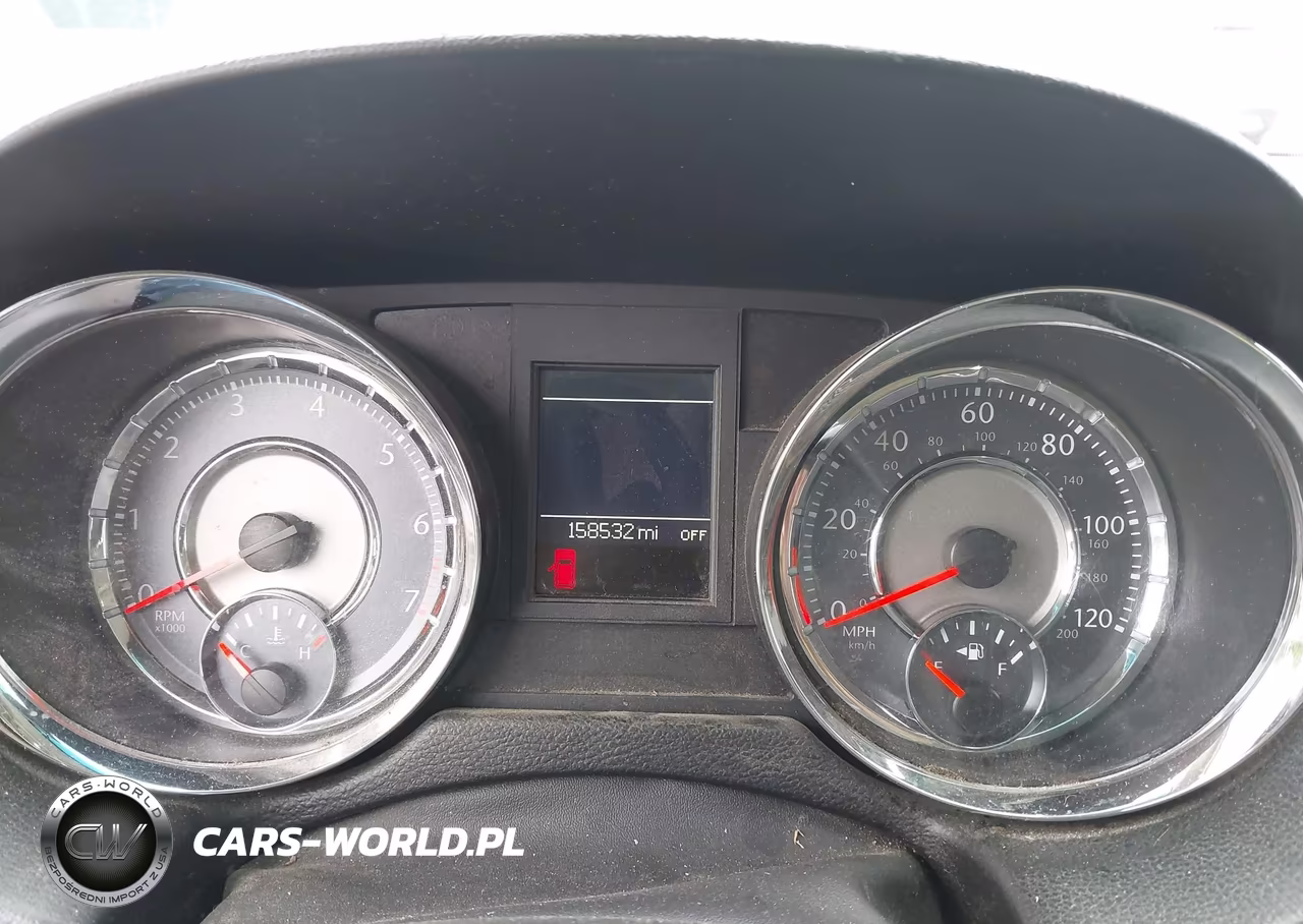 2012 Chrysler Town & Country Touring VIN:2C4RC1BG0CR136587 - 7