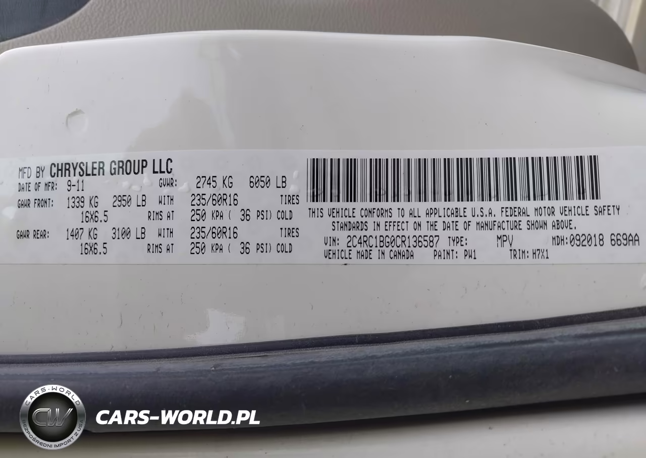 2012 Chrysler Town & Country Touring VIN:2C4RC1BG0CR136587 - 9