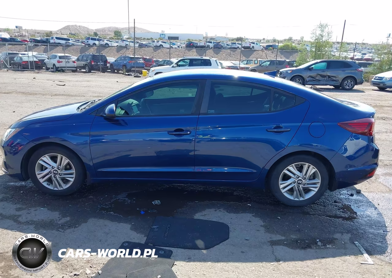 2019 Hyundai Elantra Sel VIN:5NPD84LF6KH455099 - 14