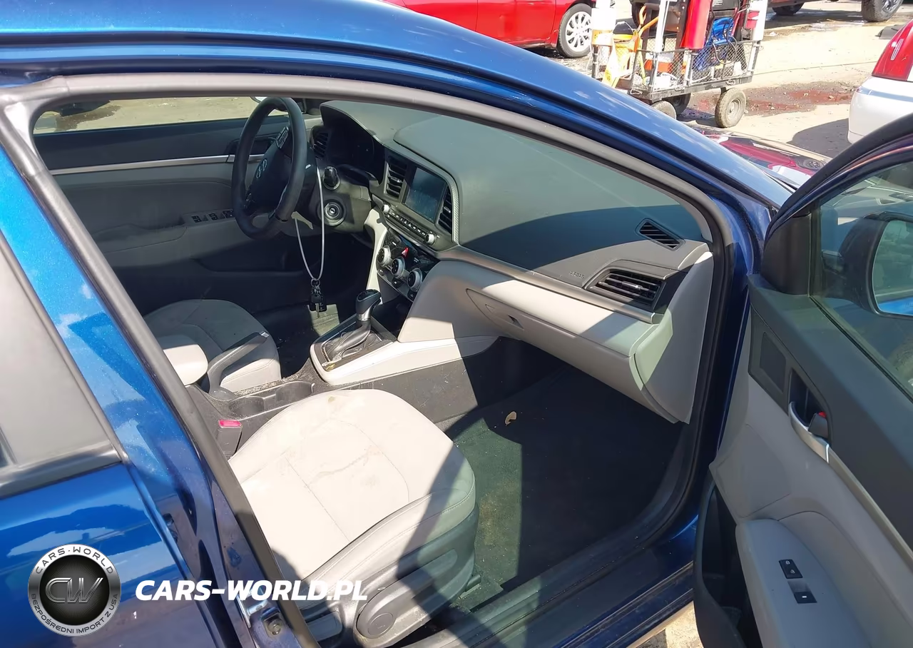 2019 Hyundai Elantra Sel VIN:5NPD84LF6KH455099 - 5