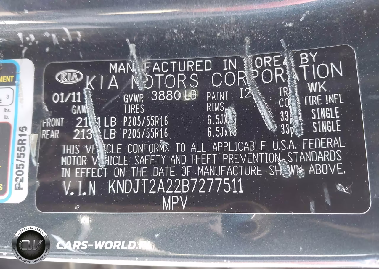 2011 Kia Soul + VIN:KNDJT2A22B7277511 - 9