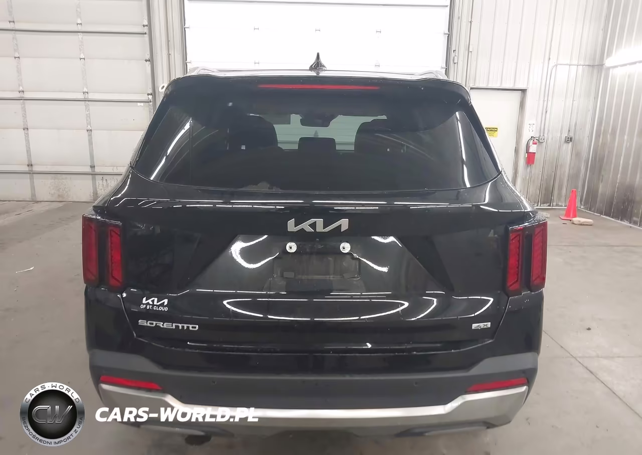 2025 Kia Sorento S VIN:5XYRLDJC0SG327476 - 17