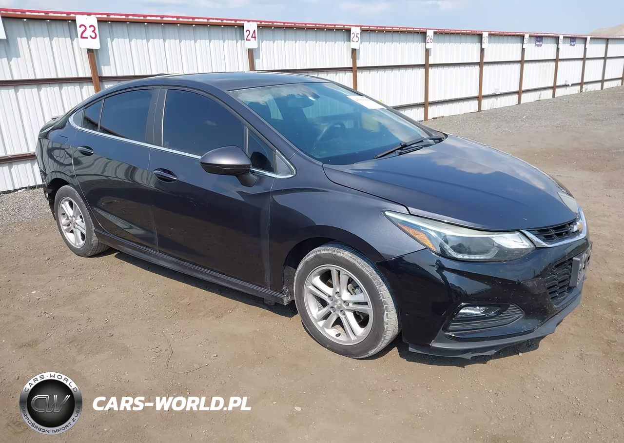 2017 Chevrolet Cruze Lt Auto – zdjęcie 1 z 20