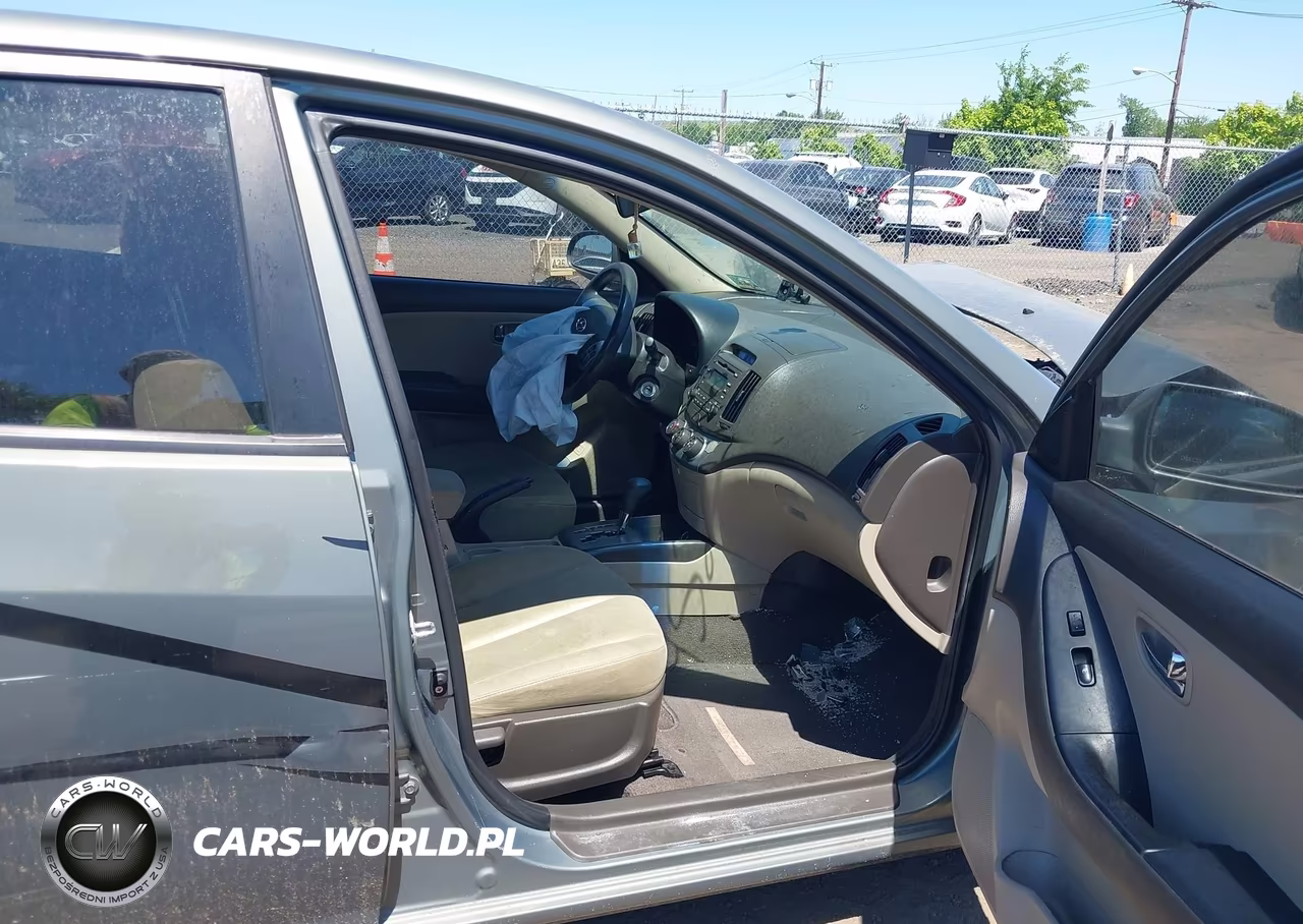 2010 Hyundai Elantra Gls VIN:KMHDU4AD7AU877332 - 5
