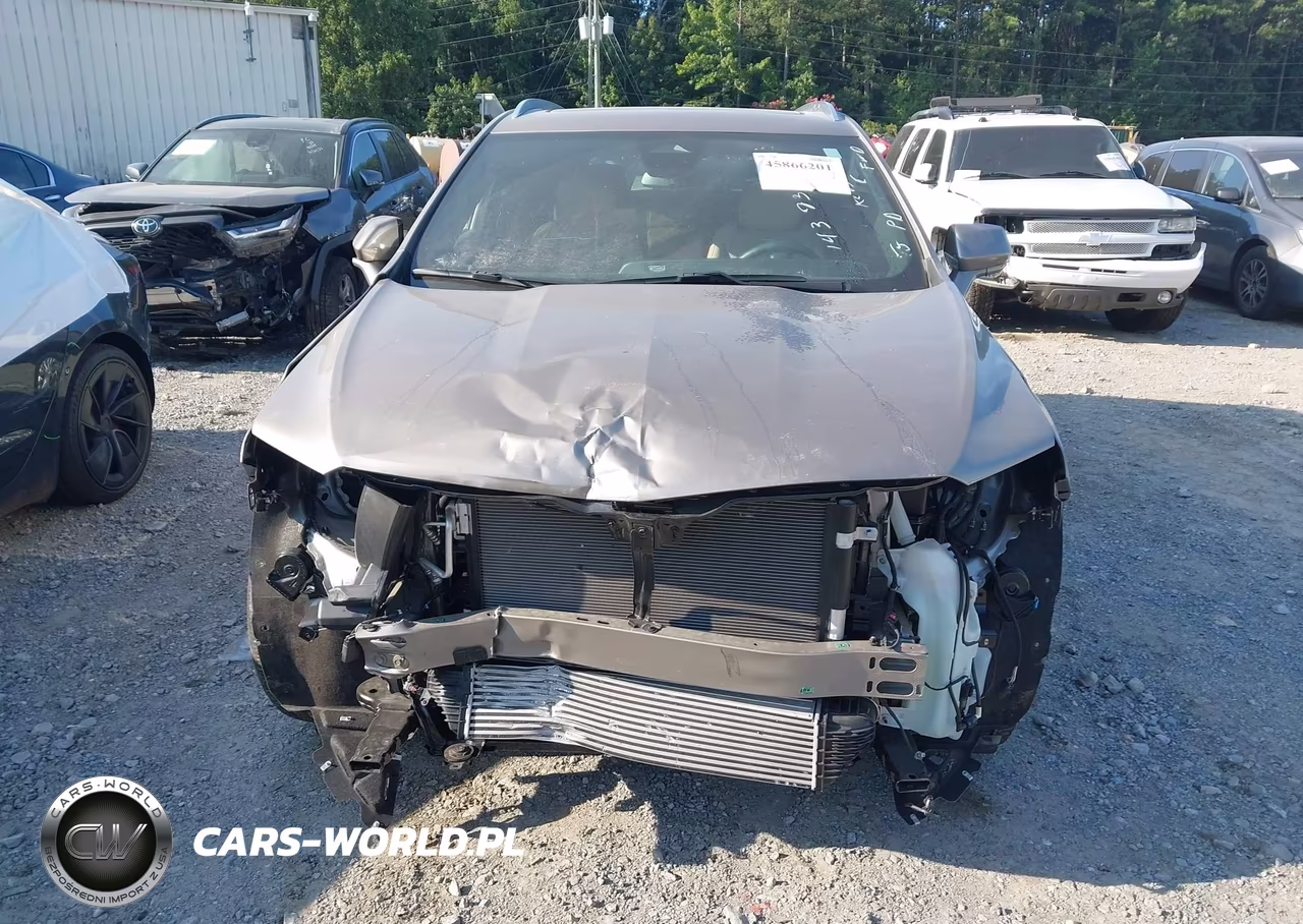 2024 Cadillac Xt4 Fwd Luxury VIN:1GYAZAR40RF143931 - 12