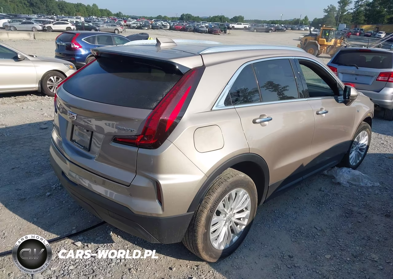 2024 Cadillac Xt4 Fwd Luxury VIN:1GYAZAR40RF143931 - 4