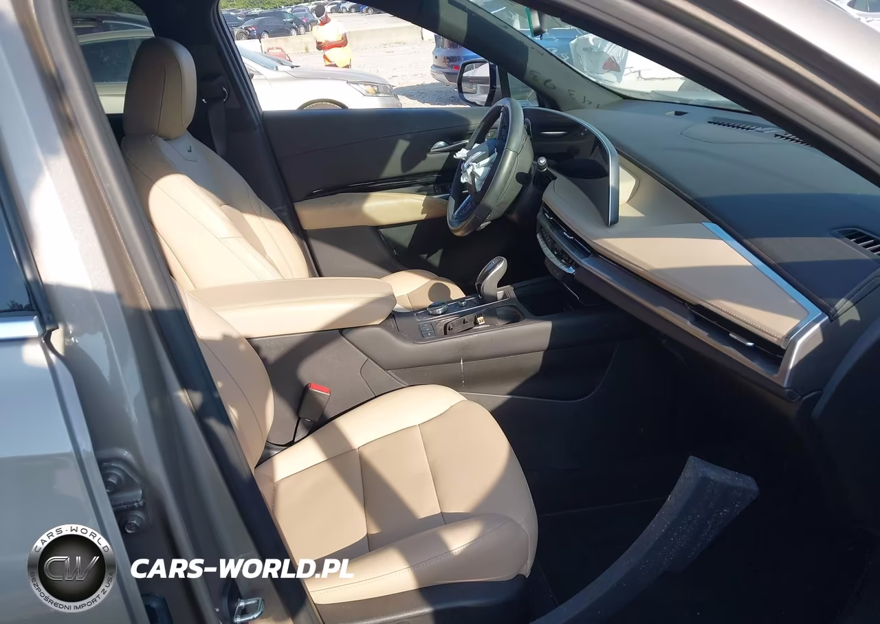 2024 Cadillac Xt4 Fwd Luxury VIN:1GYAZAR40RF143931 - 5