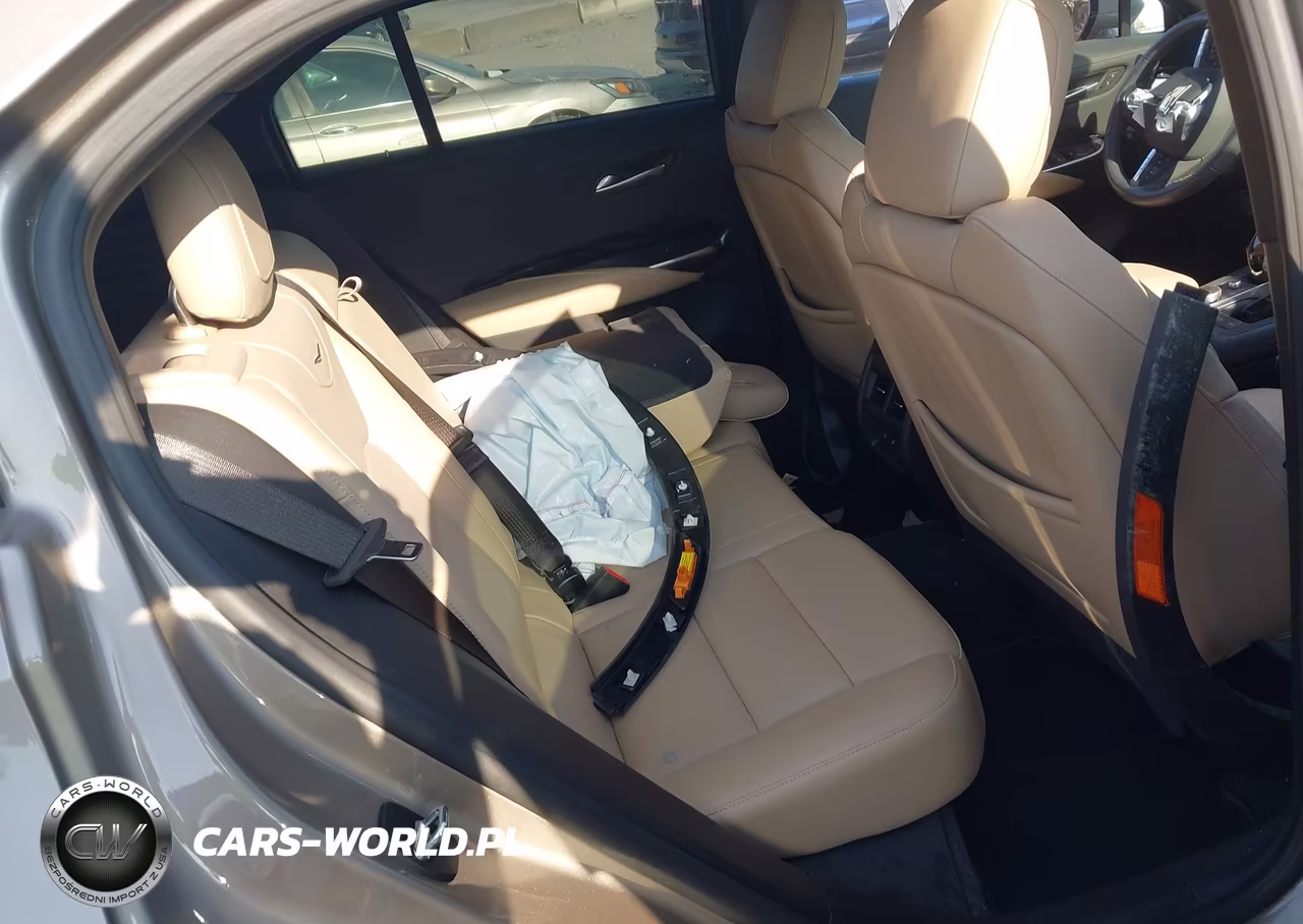 2024 Cadillac Xt4 Fwd Luxury VIN:1GYAZAR40RF143931 - 8