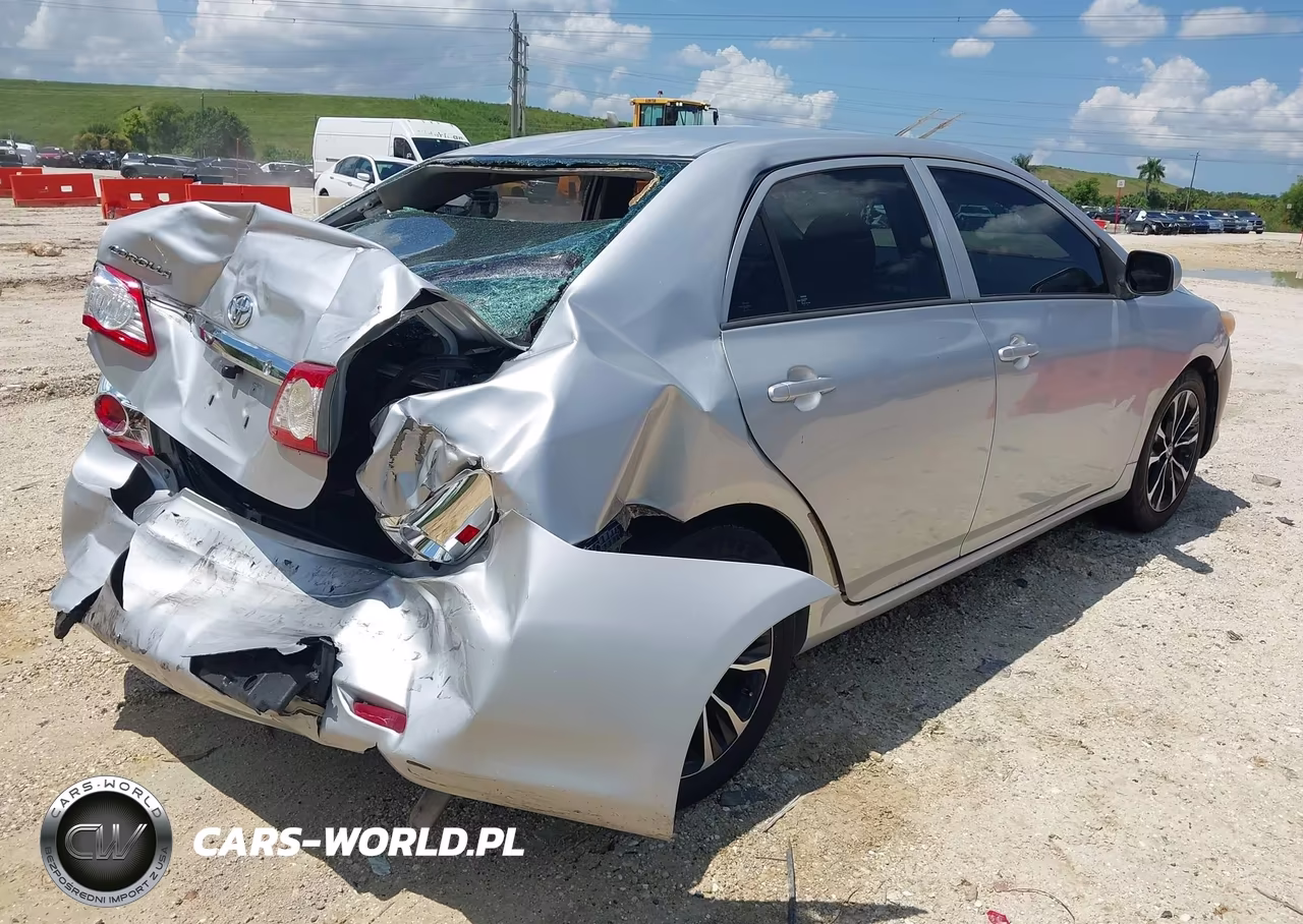 2013 Toyota Corolla L VIN:2T1BU4EE3DC988105 - 4