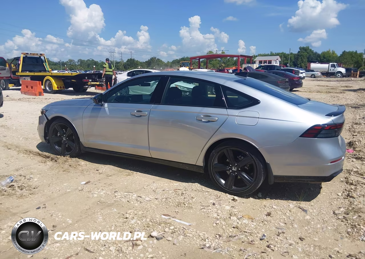 2025 Honda Accord Hybrid Sport-L VIN:1HGCY2F74SA033555 - 14