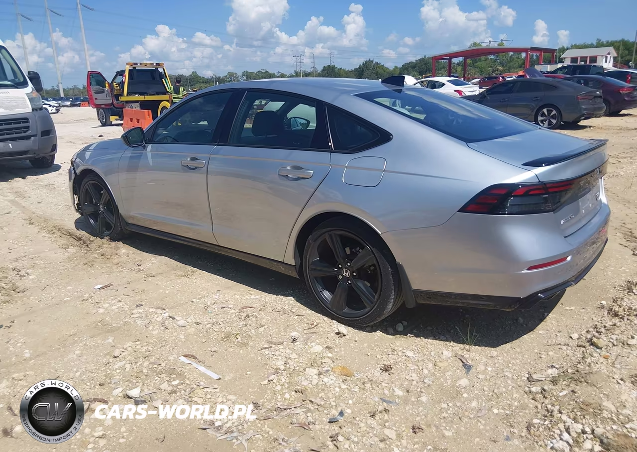 2025 Honda Accord Hybrid Sport-L VIN:1HGCY2F74SA033555 - 3