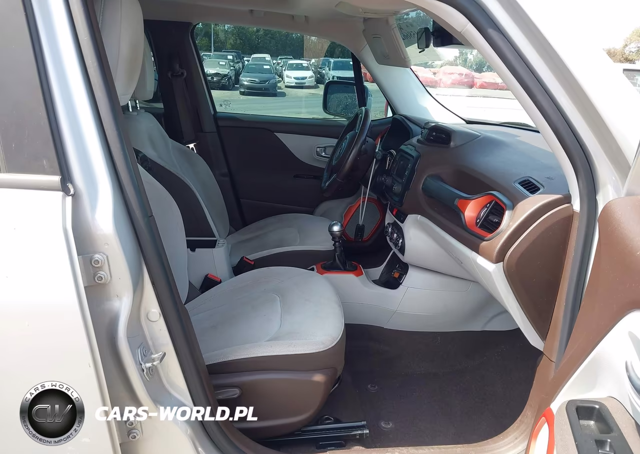 2015 Jeep Renegade Latitude VIN:ZACCJABH6FPB98850 - 5