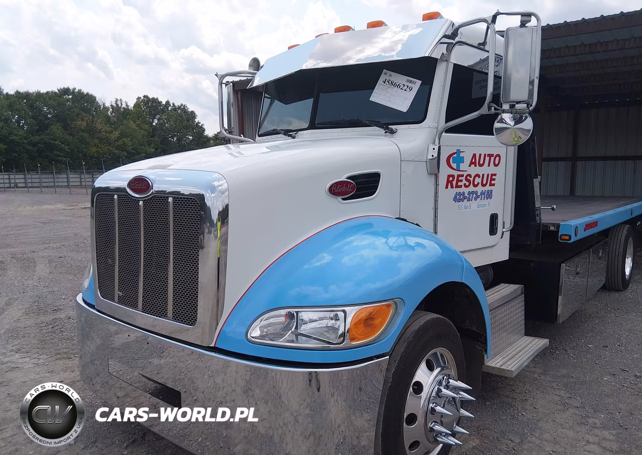 2011 Peterbilt 337 VIN:2NP2HM6X2BM114643 - 11