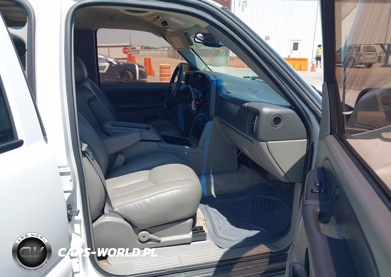2003 Chevrolet Tahoe Z71 VIN:1GNEK13Z33R298390 - 5