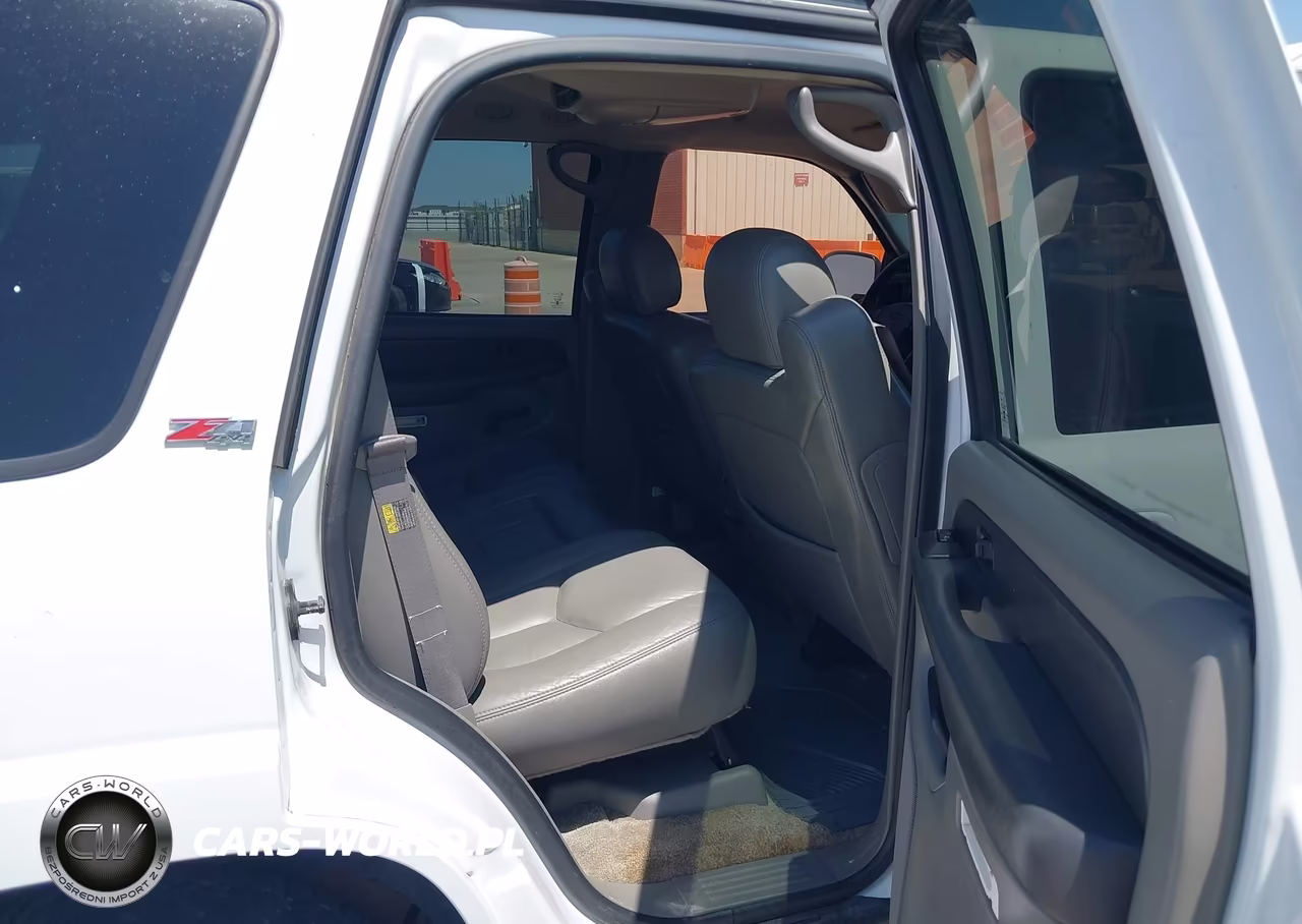 2003 Chevrolet Tahoe Z71 VIN:1GNEK13Z33R298390 - 8