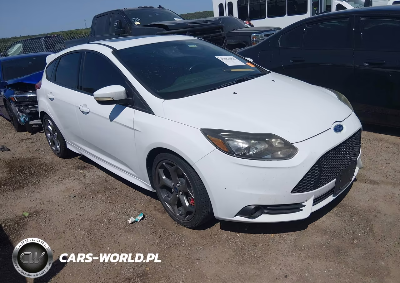 2014 Ford Focus St – zdjęcie 1 z 15