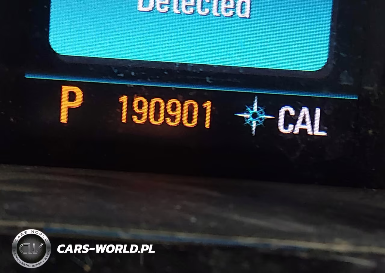 2011 Buick Lacrosse Cxs VIN:1G4GE5ED8BF162530 - 14